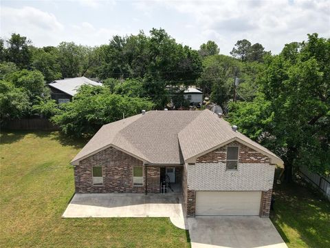 A home in Azle