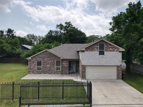 A home in Azle