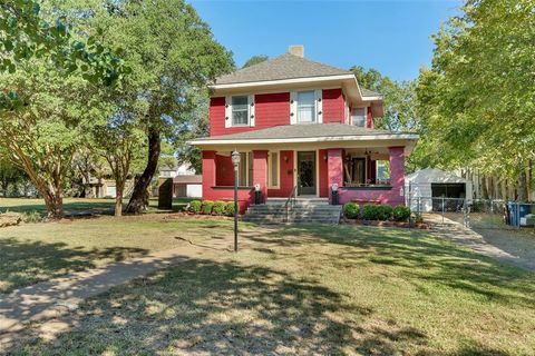 1111 W Sears Street Denison TX 75020
