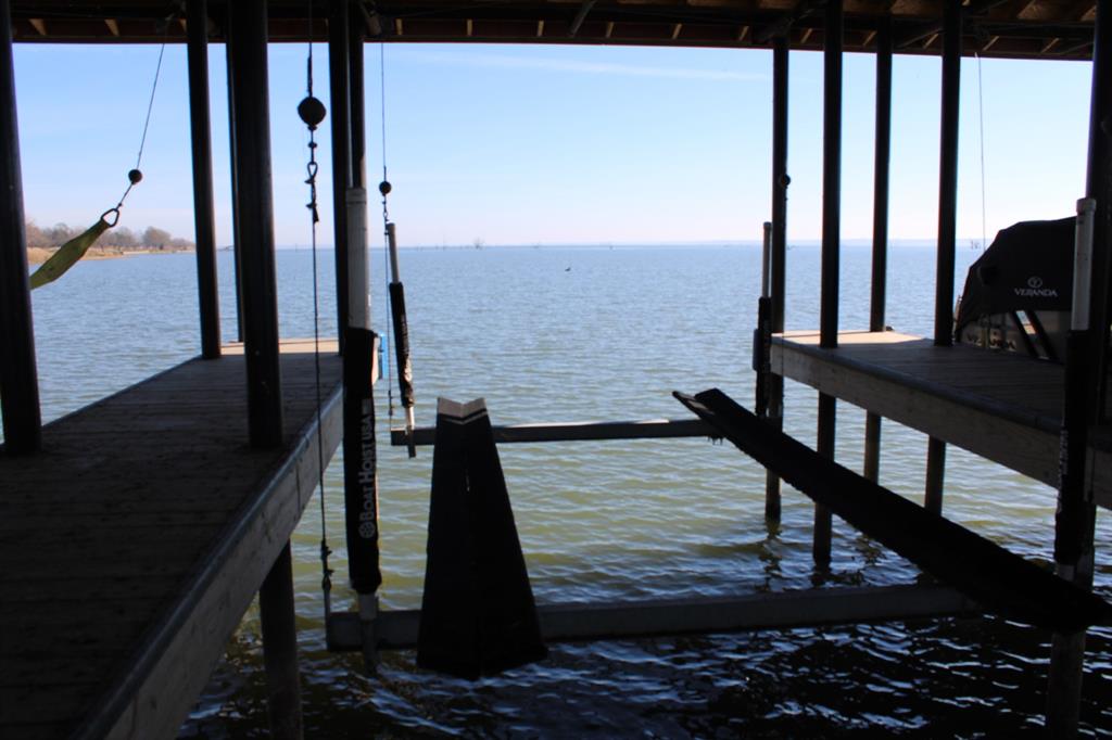 Triangle shores - Land