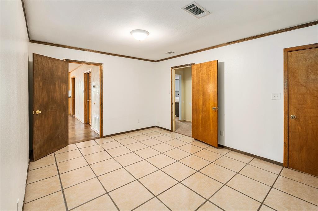 H M STRODE SUR - Residential