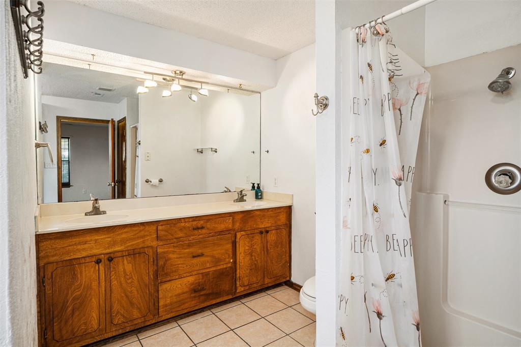 H M STRODE SUR - Residential