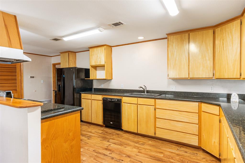 H M STRODE SUR - Residential