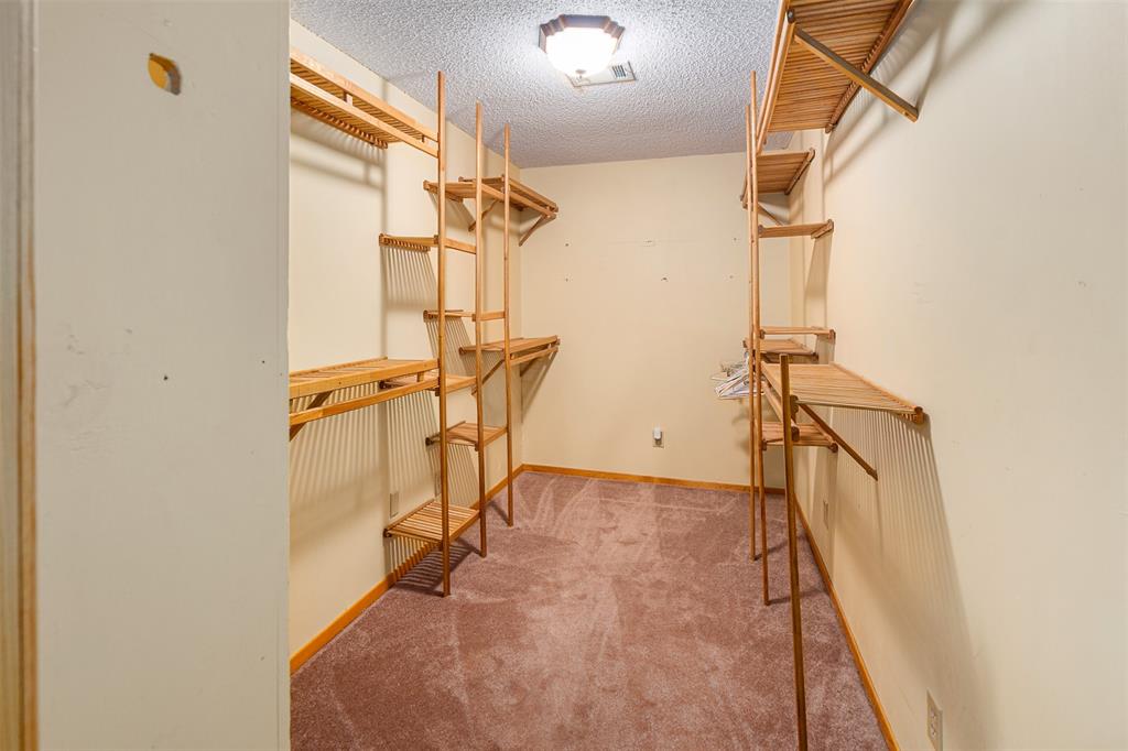 H M STRODE SUR - Residential