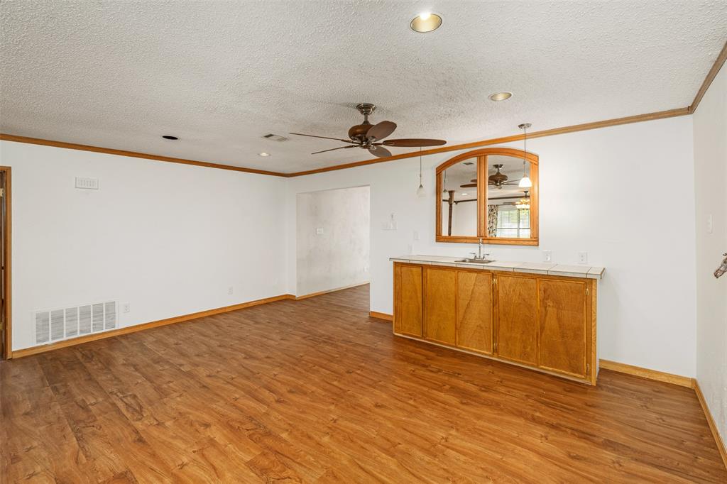 H M STRODE SUR - Residential