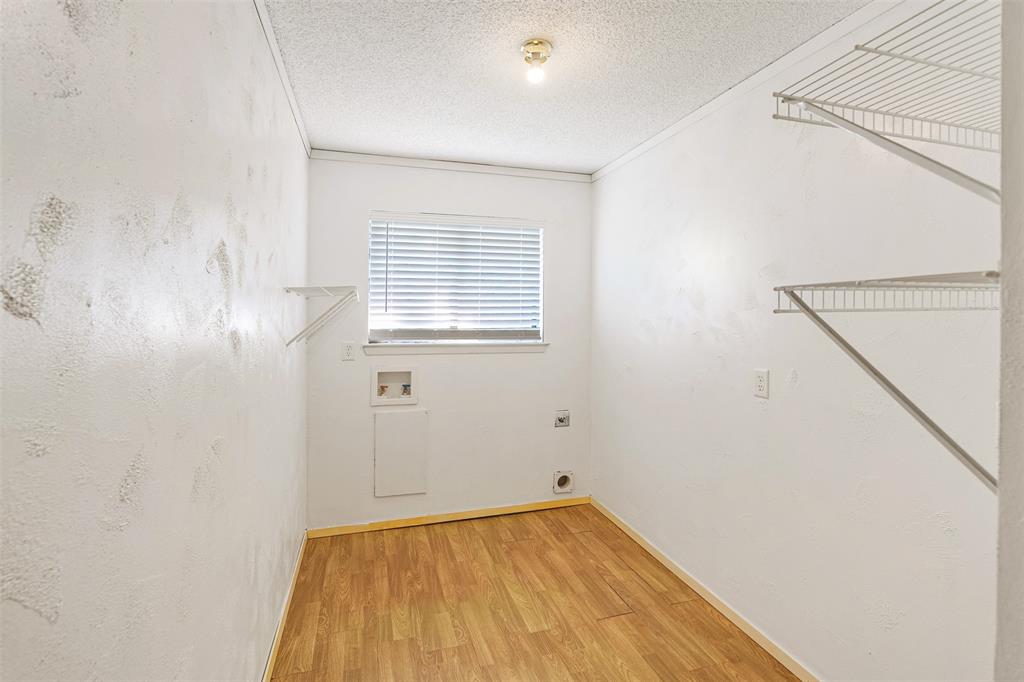 H M STRODE SUR - Residential