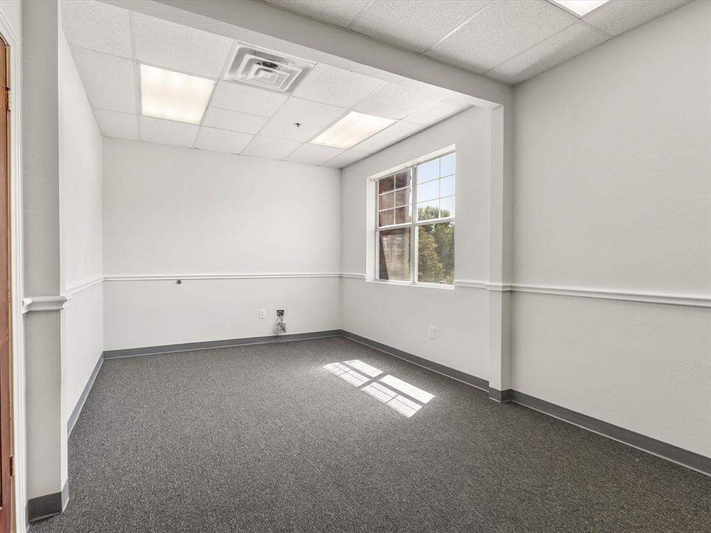 Shady Oaks - Commercial Sale