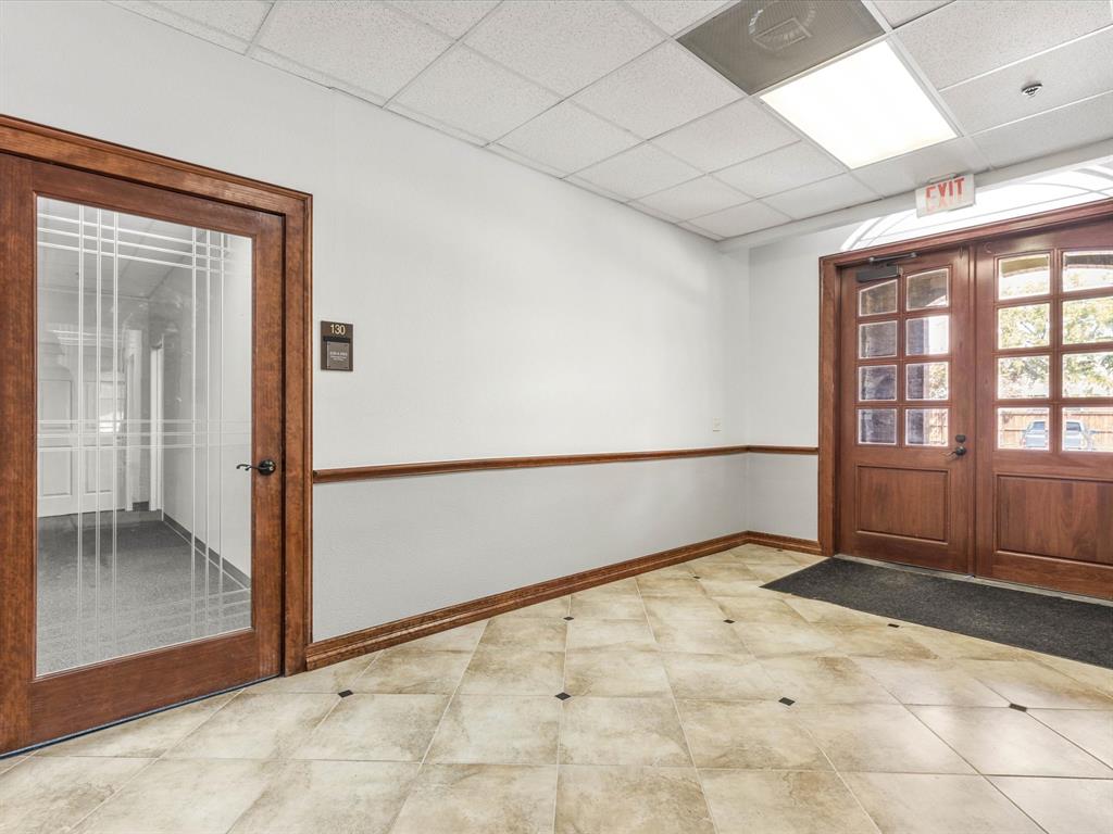 Shady Oaks - Commercial Sale