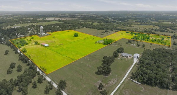 ADDRESS PRIVATE, COVINGTON, TX 76636 - Image 28e15cb64eb8675cdb491eb6e4b375a5/696177154