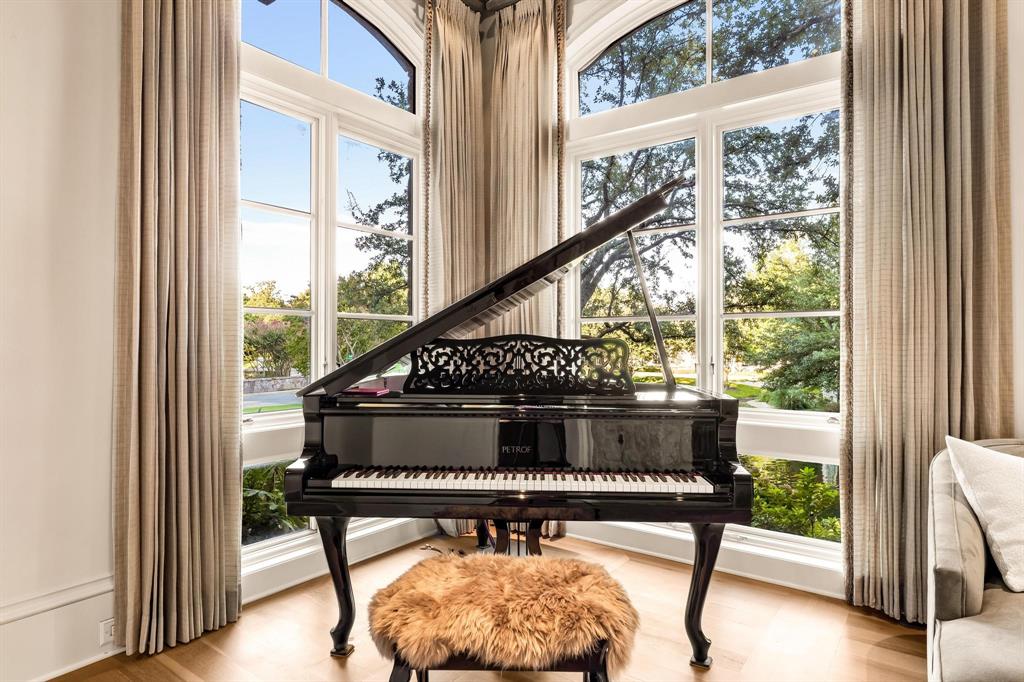 Estates 03 - Residential