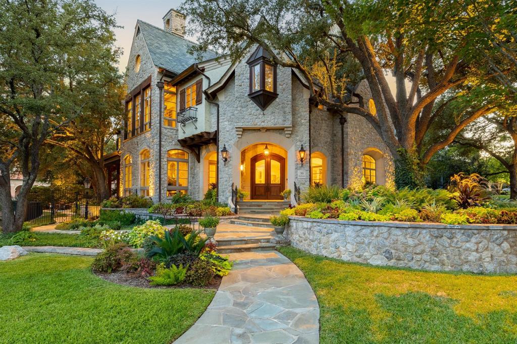 Estates 03 - Residential