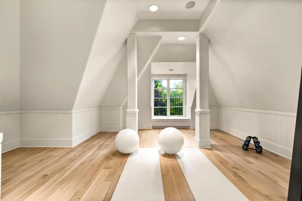 Estates 03 - Residential