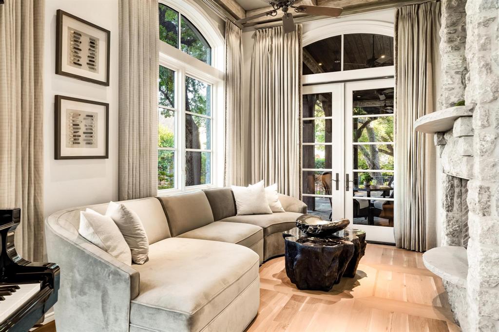 Estates 03 - Residential