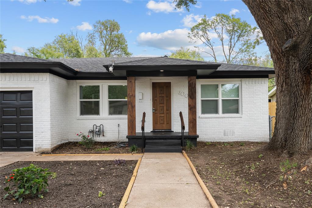 1009 Dearborn Street