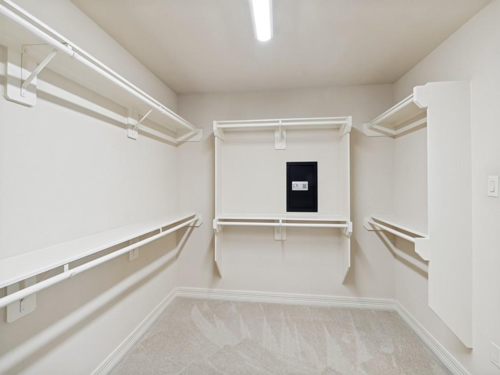 Holland Ave Sec 02 - Residential