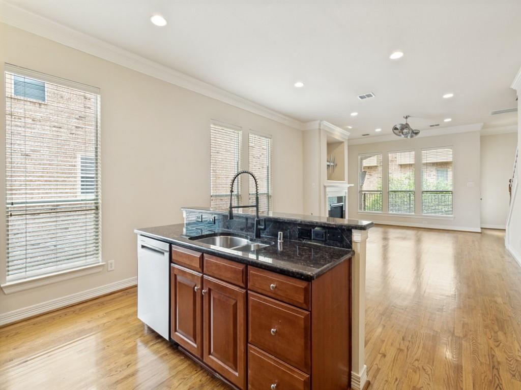 Holland Ave Sec 02 - Residential