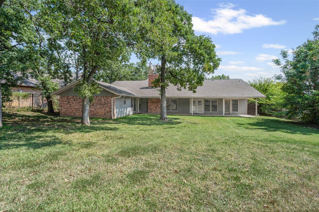 Fort Worth, Texas 76112, United States, 4 Bedrooms Bedrooms, ,3 BathroomsBathrooms,Residential,Active,215007