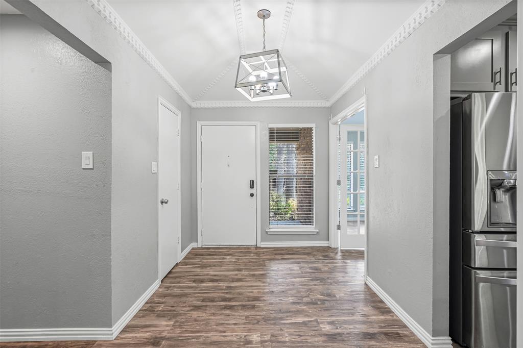 Fort Worth, Texas 76112, United States, 4 Bedrooms Bedrooms, ,3 BathroomsBathrooms,Residential,Active,215007