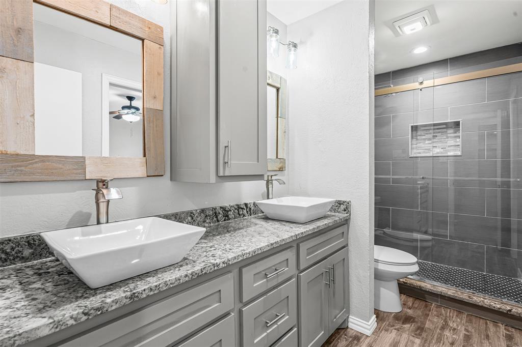 Fort Worth, Texas 76112, United States, 4 Bedrooms Bedrooms, ,3 BathroomsBathrooms,Residential,Active,215007