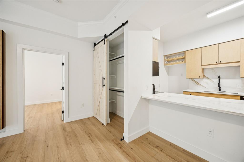 Renaissance On Turtle Creek Condo - Residential