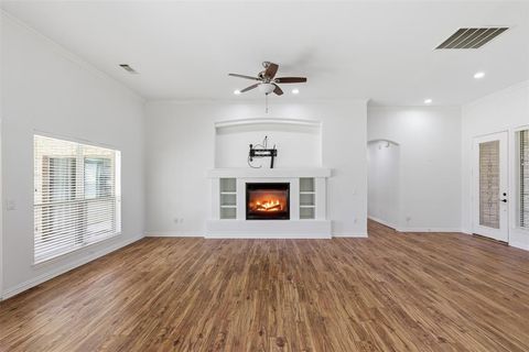 Tiny photo for 8925 Crestview Drive, Denton, TX 76207 (MLS # 21195766)