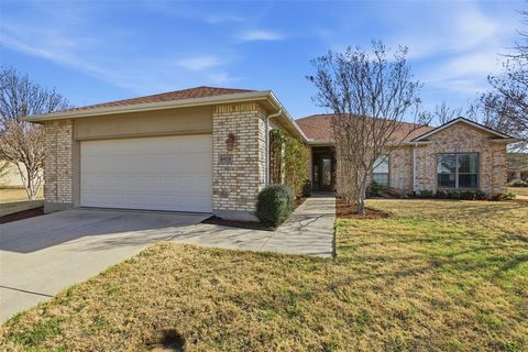 Tiny photo for 8925 Crestview Drive, Denton, TX 76207 (MLS # 21195766)