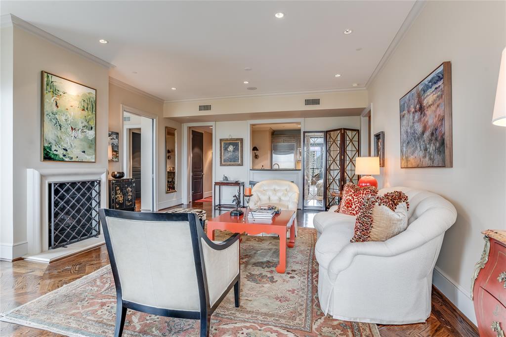 3505 Turtle Creek Boulevard 9E