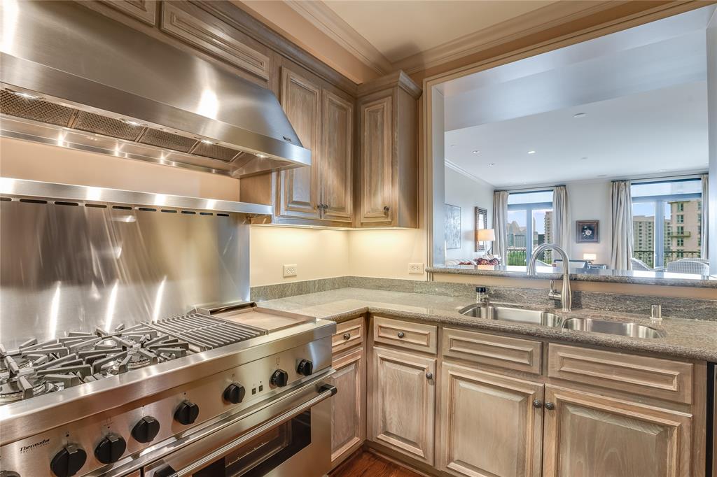 Vendome-Turtle Crk Condo - Residential