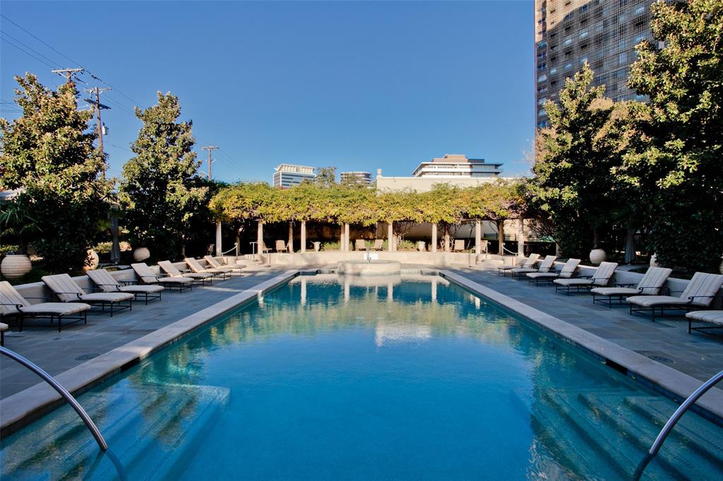 Vendome-Turtle Crk Condo - Residential