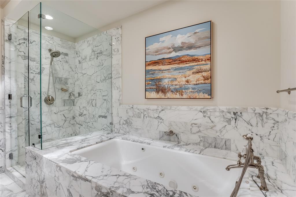 Vendome-Turtle Crk Condo - Residential