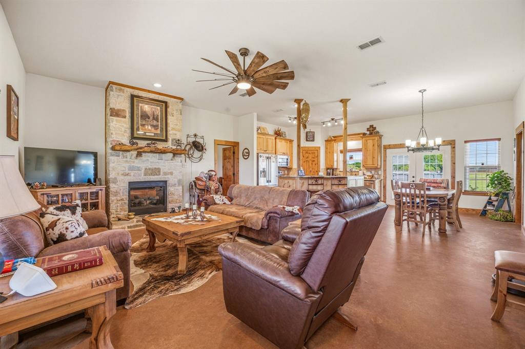 Fossil Rdg - Residential
