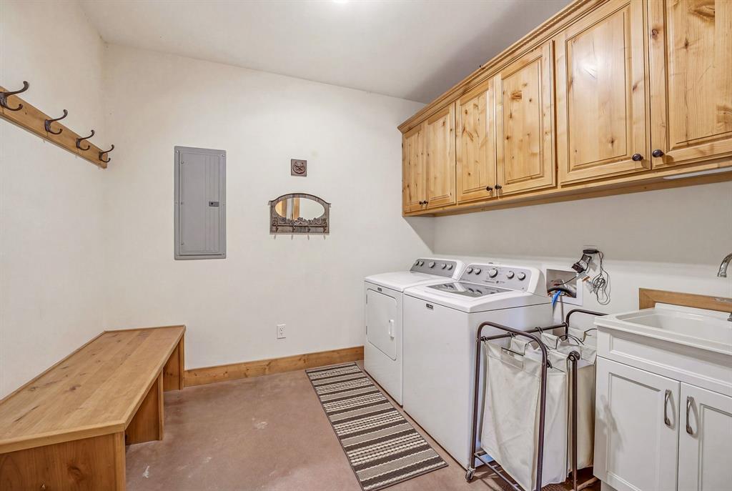 Fossil Rdg - Residential