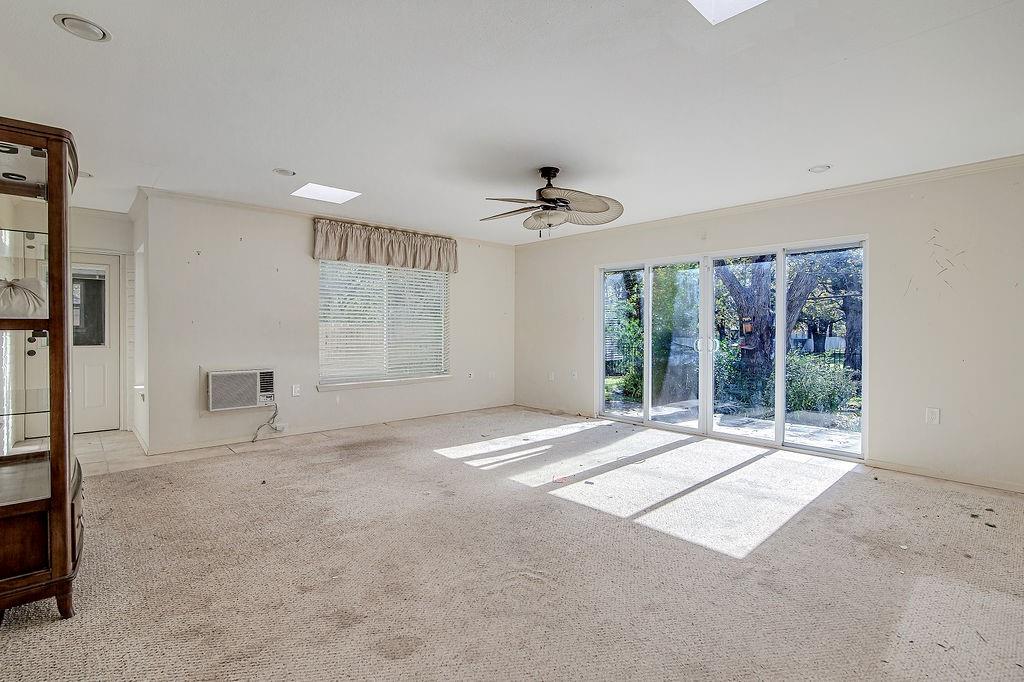 Woodcrest - Residential