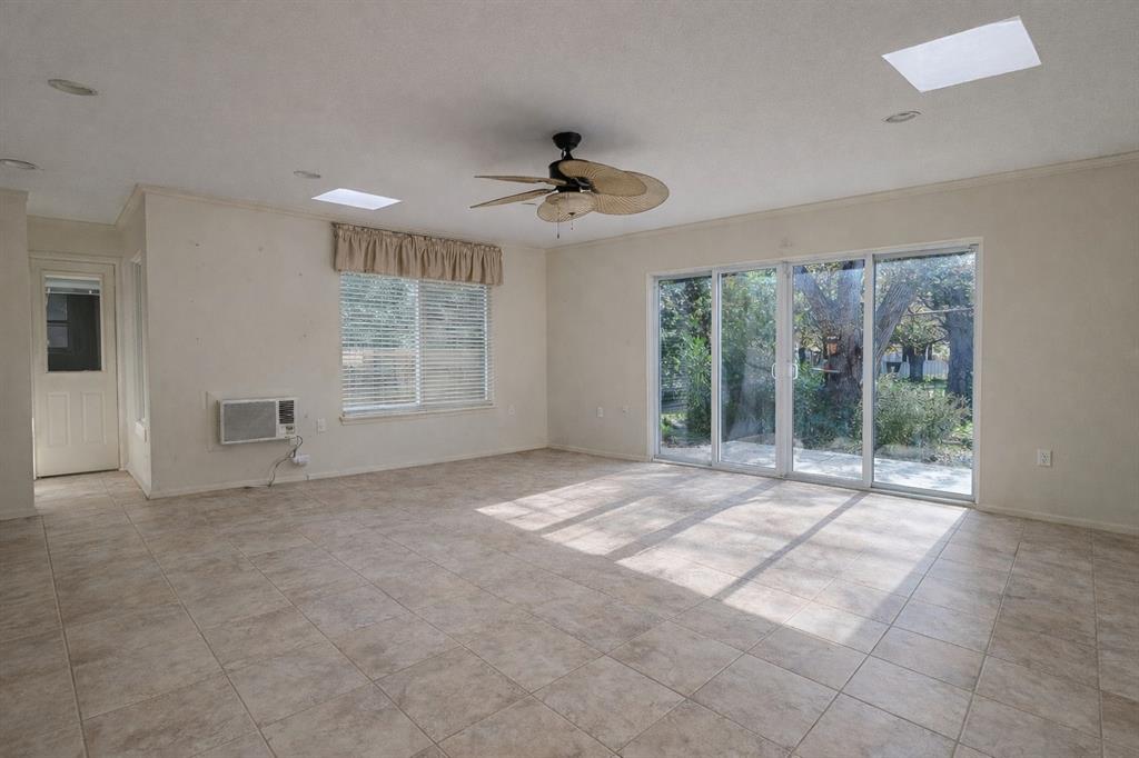 Woodcrest - Residential