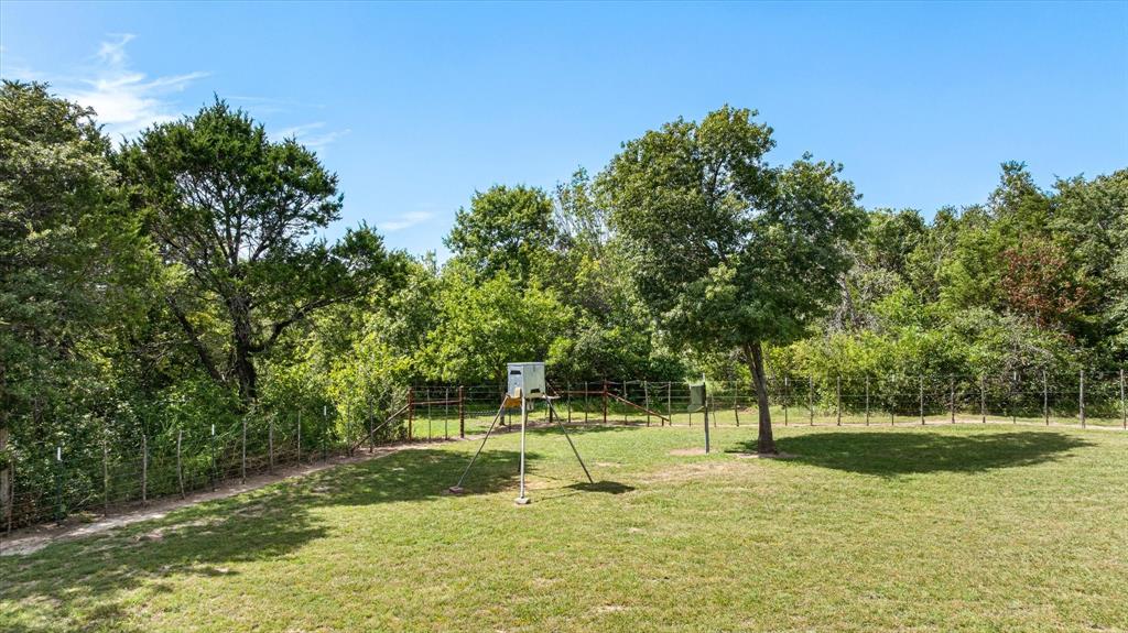 A0611 PERRY DUECALION A & A0612 D A PERRY; - Residential