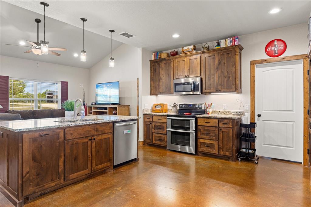 A0611 PERRY DUECALION A & A0612 D A PERRY; - Residential