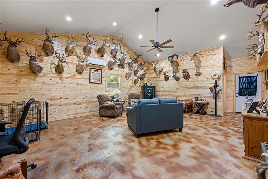 A0611 PERRY DUECALION A & A0612 D A PERRY; - Residential