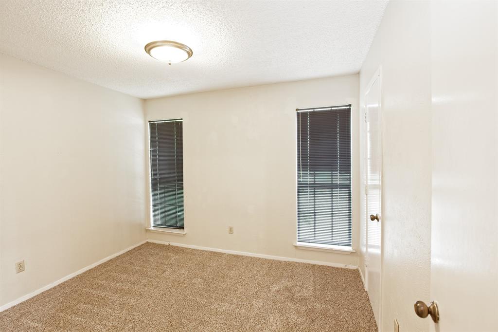 Dallas, Texas 75235, United States, 2 Bedrooms Bedrooms, ,2 BathroomsBathrooms,Residential,Active,131060