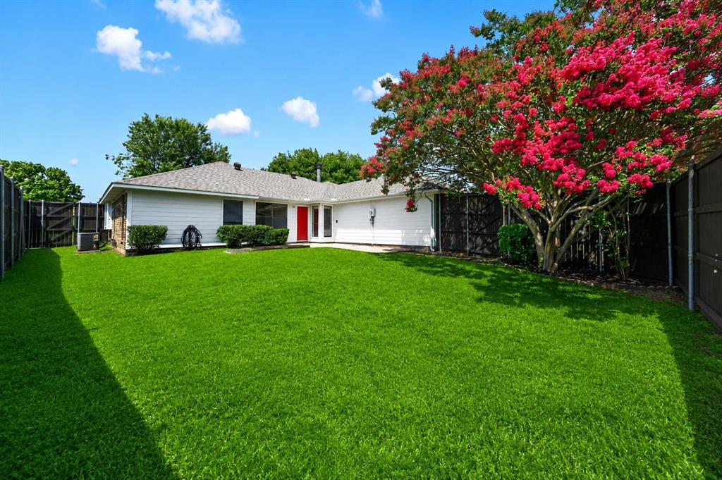 1412 Clover Drive