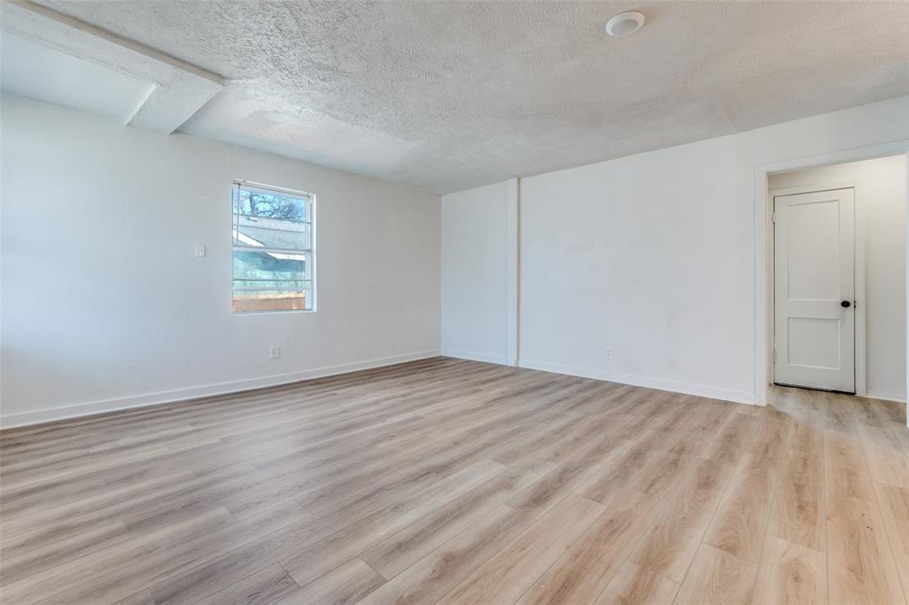 Deerpath Village 05 - Residential