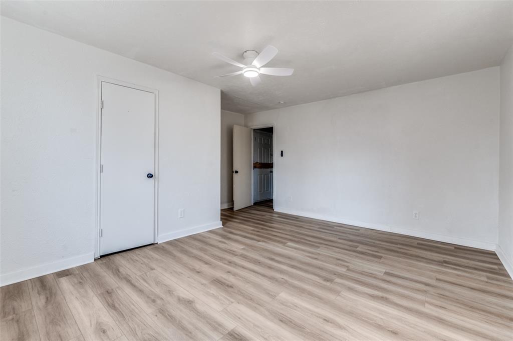 Deerpath Village 05 - Residential