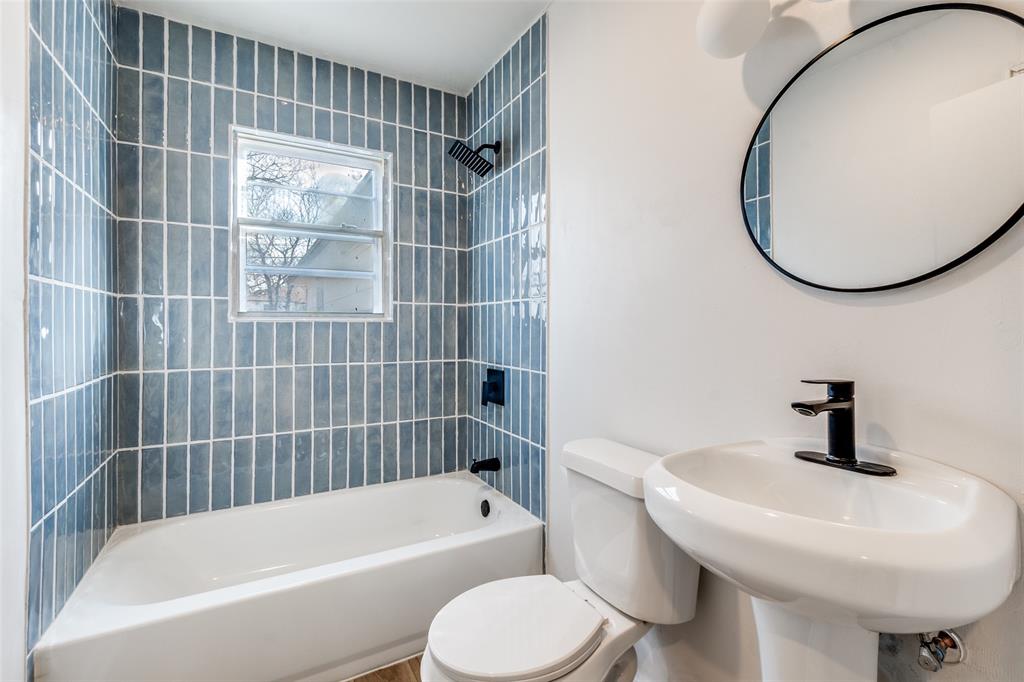 Deerpath Village 05 - Residential