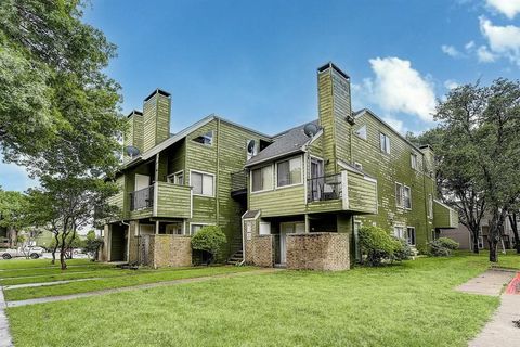 9833 Walnut Street Q106 Dallas TX 75243