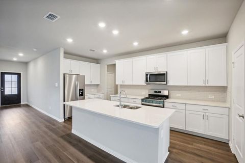 1353 Los Olmos Lane Crandall TX 75114