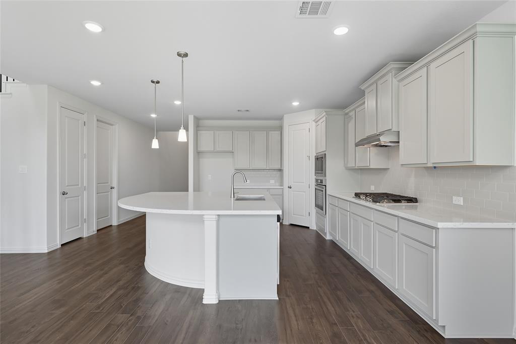16632 Freshwater Drive