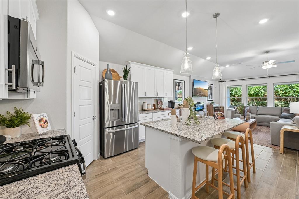 1048 Tarryhill Drive
