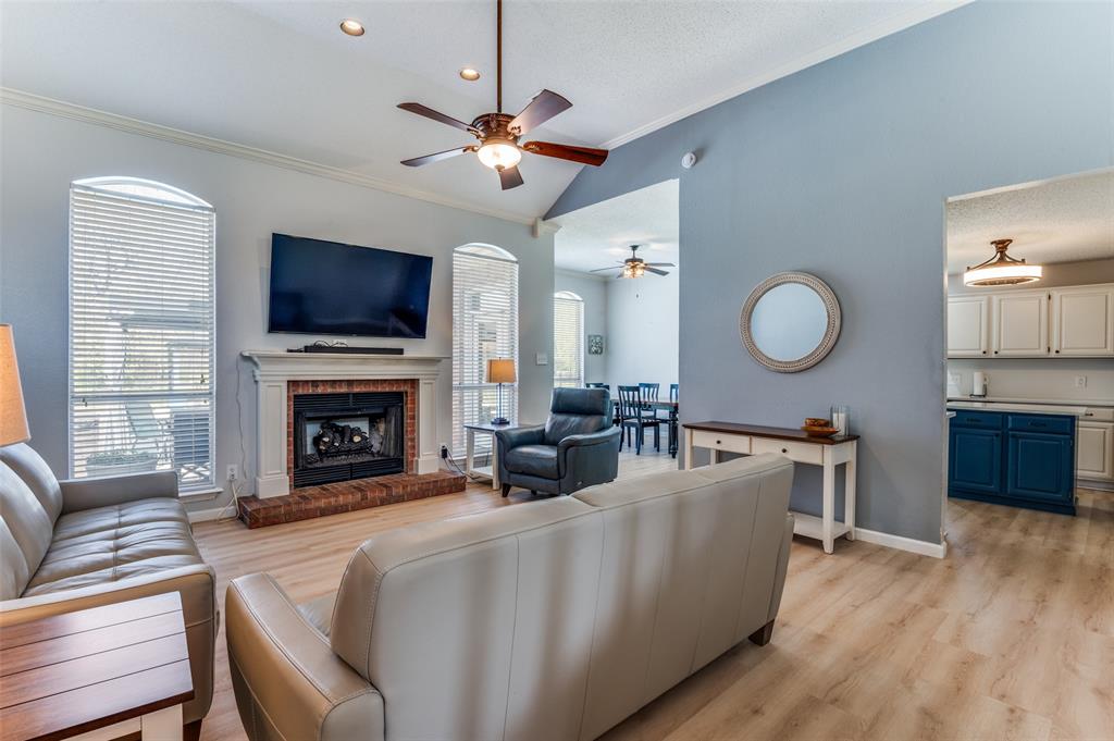 Tecumseh Park Estates #4 - Residential