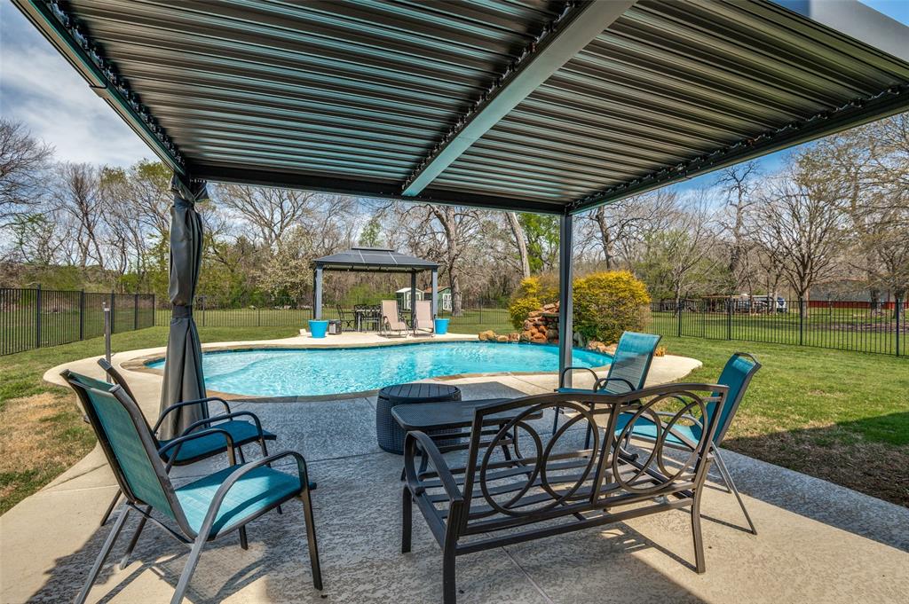 Tecumseh Park Estates #4 - Residential