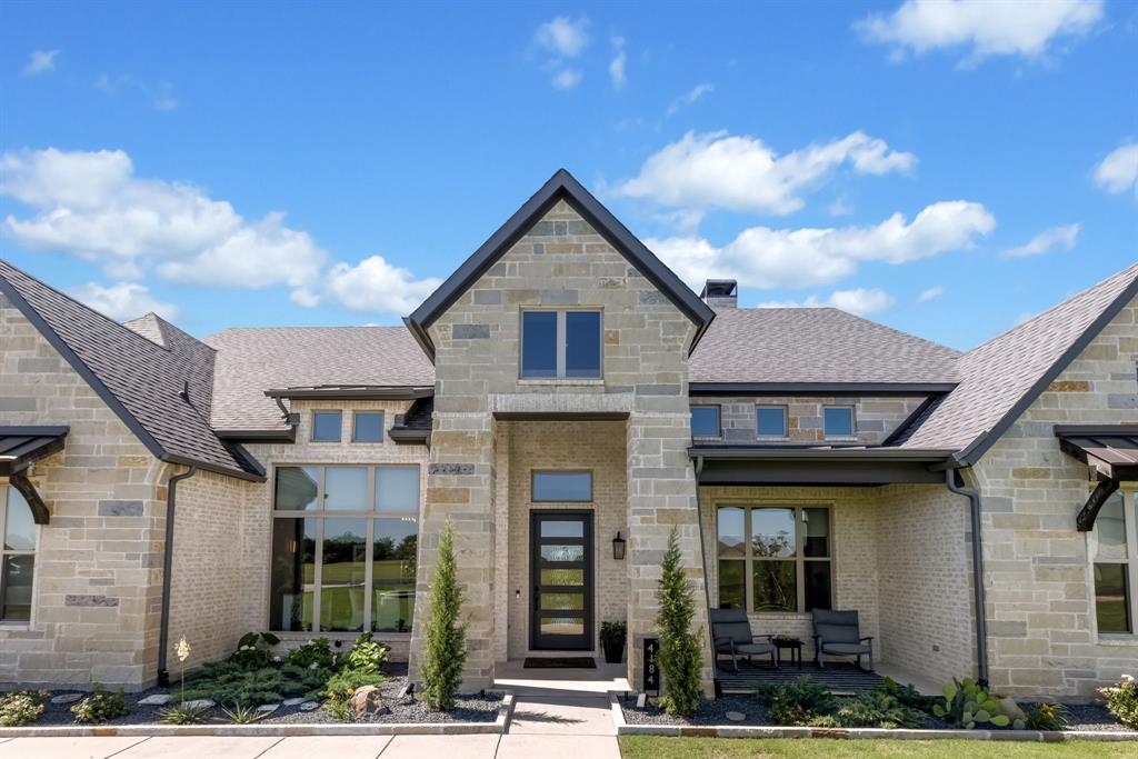 4184 Lake Shore Drive