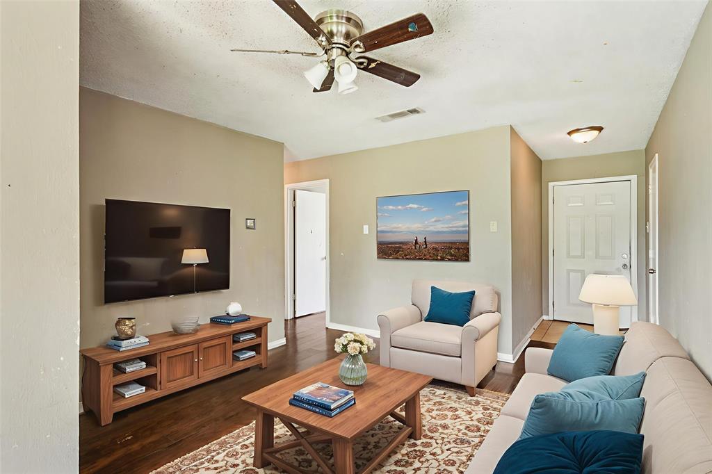 1634 EVERGREEN Drive